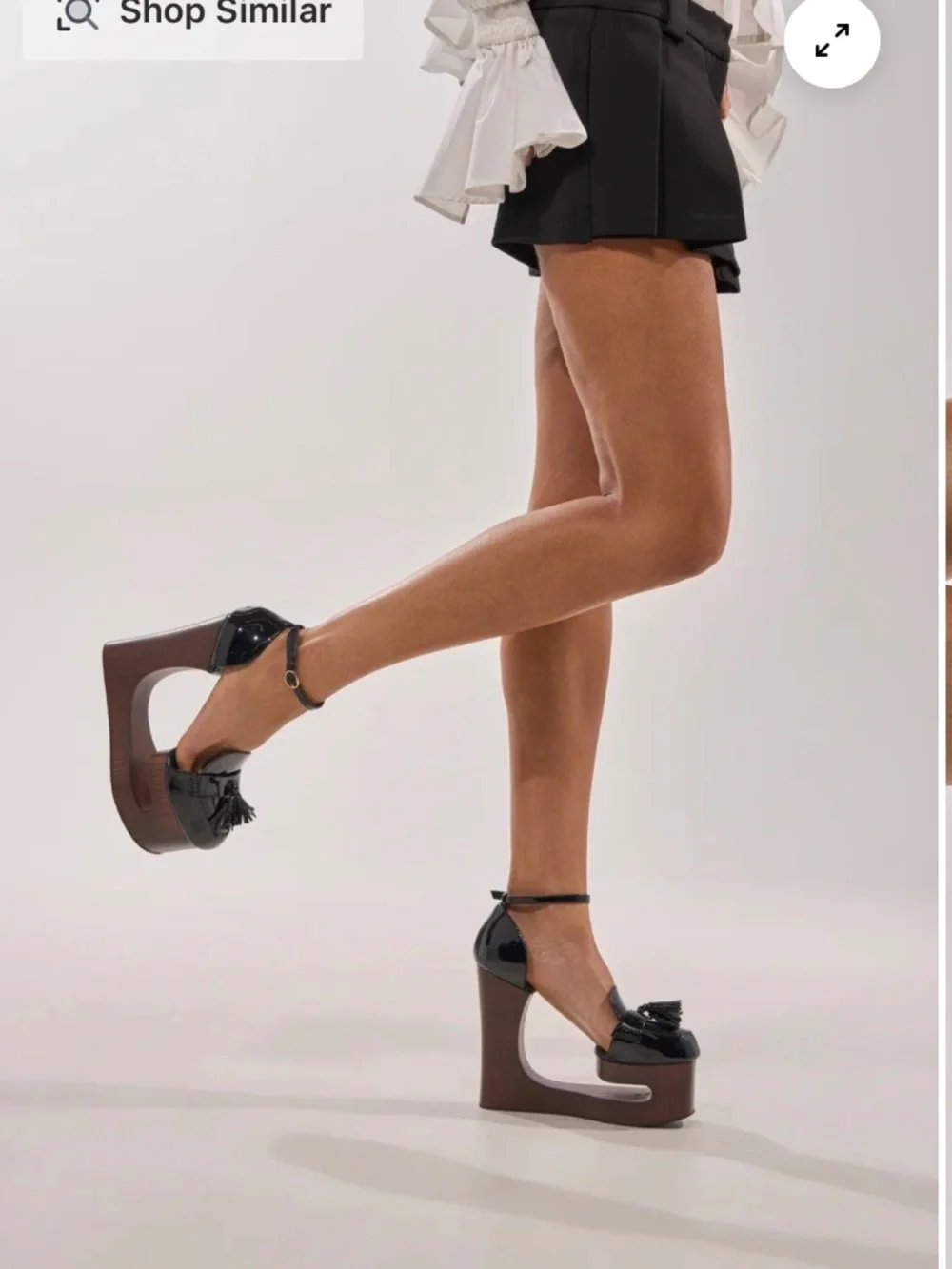 AKIRA AKIRA GOLD BIXBY BLACK EMPTY WEDGE PUMP Size 8.58.5